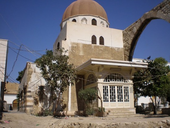 Makam Salahuddin2 (1)